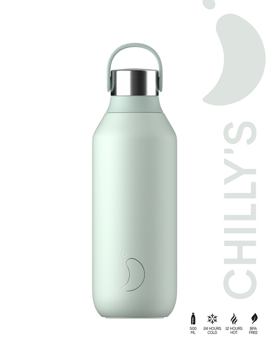 lichen green chillys drinkfles 500 ml staand op een witte achtergrond