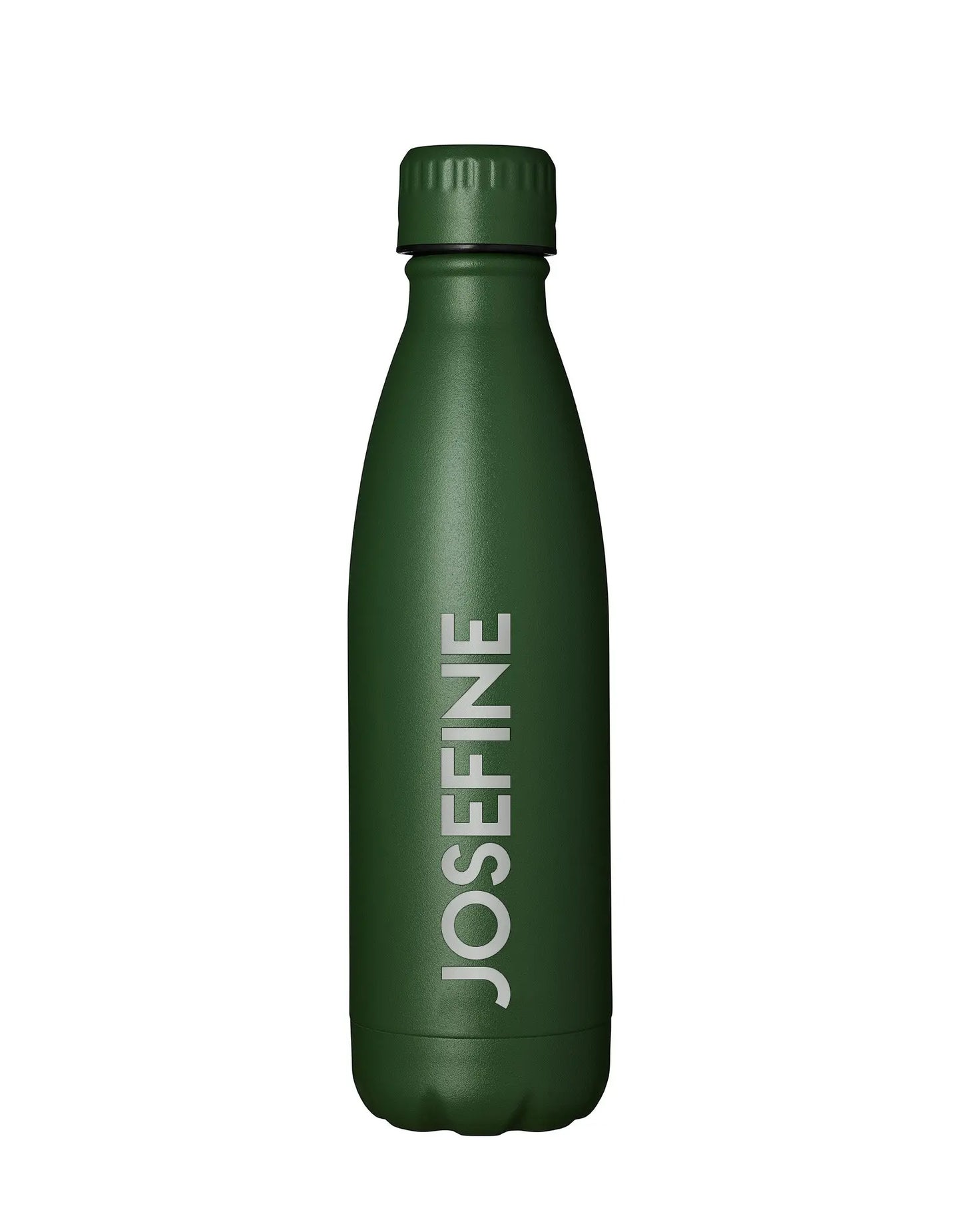 Groene thermosfles gepersonaliseerd met Josefine staand op een witte achtergrond