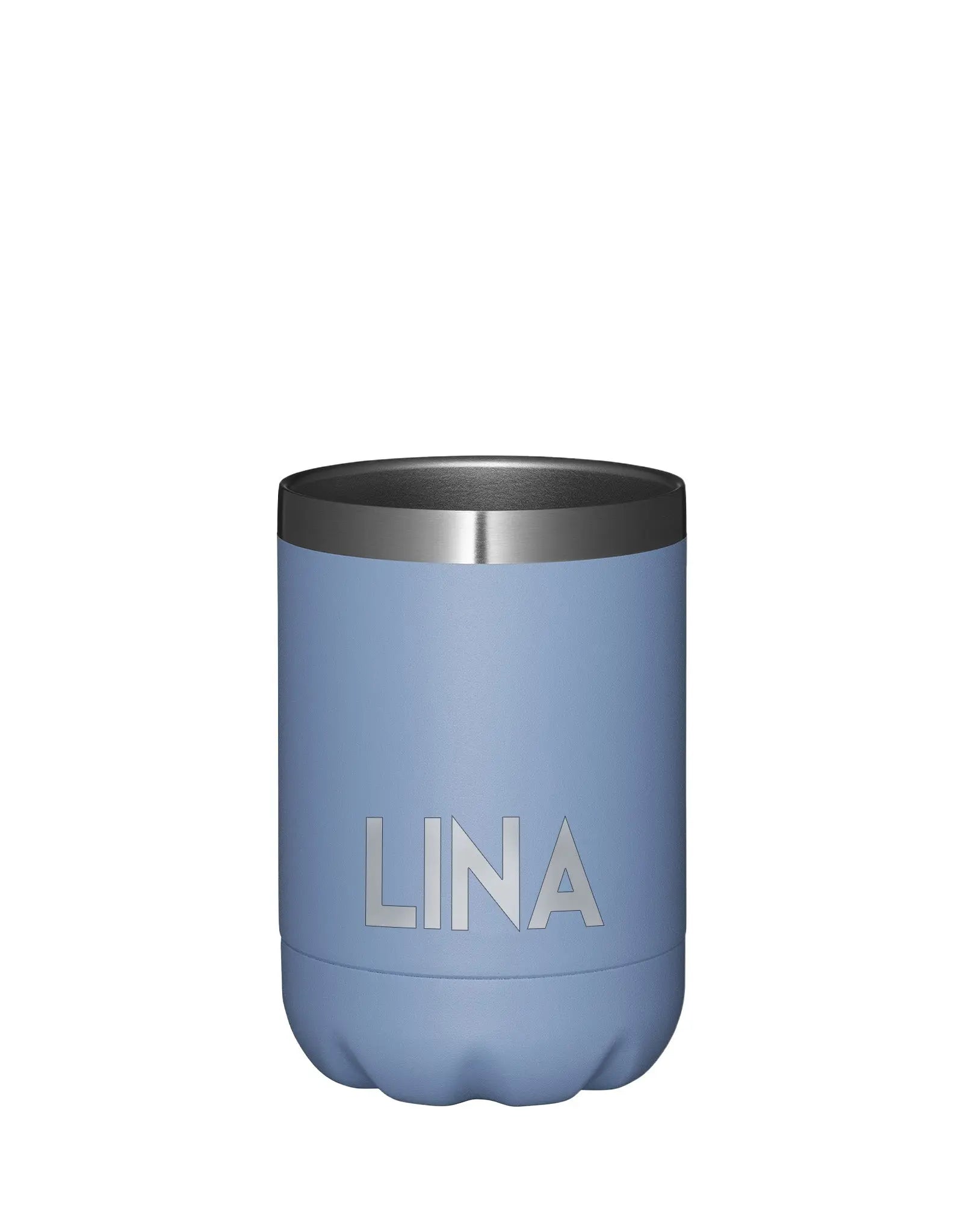 Lichtblauwe thermoscup met de tekst LINA staand op een witte achtergrond met logo in de hoek 